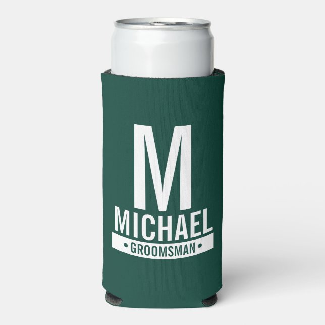 Enfriador De Latas Slim Monograma y Seltzer de nombre de Groomsman persona (Frente Agua con Gas)