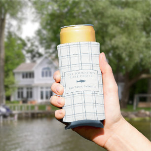 Enfriador De Latas Slim Personalizable clásico Plaid Lake House Blue Fish