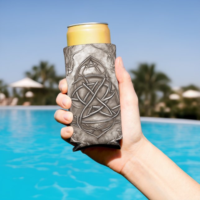 Enfriador De Latas Slim Triquetra Trinity Knot Sepia Faux Metallic Tin (Piscina in situ)