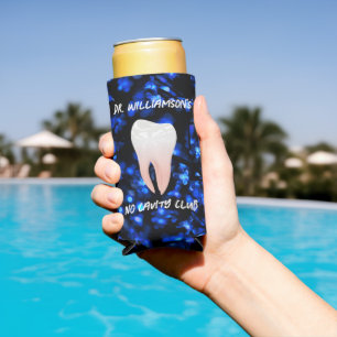 Enfriador De Latas Slim Un diente blanco brillante sobre el azul