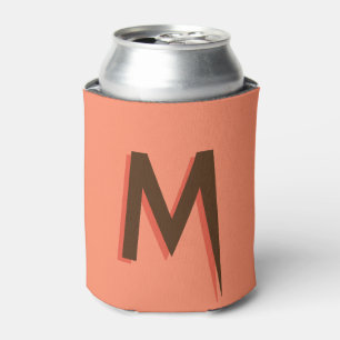 Enfriador De Latas Texto 3D marrón moderno Letra inicial   Rosa Salmó