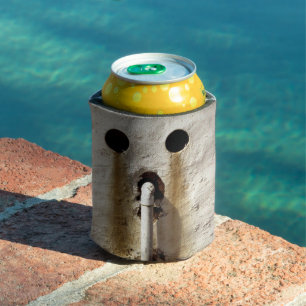 Enfriador De Latas Tubería de agua expuesta a la mugre urbana