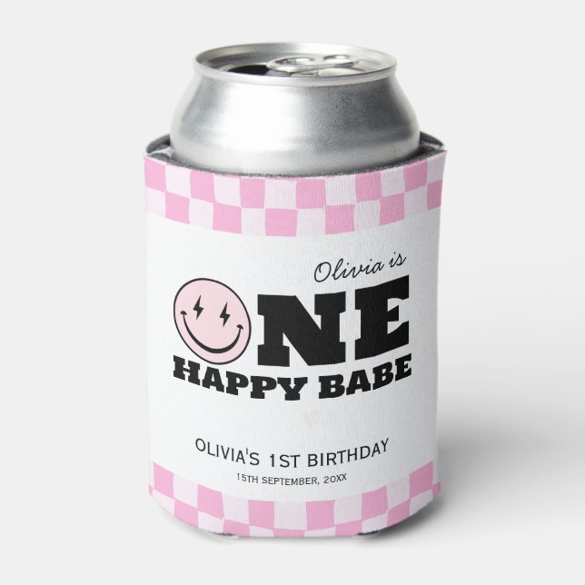 Enfriador De Latas Un feliz cumpleaños de Babe Pink Checkered (Lata Anverso)