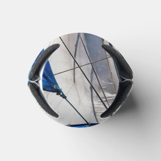 Enfriador De Latas Un Marinero Es Un Artista Y Su Medio El Viento