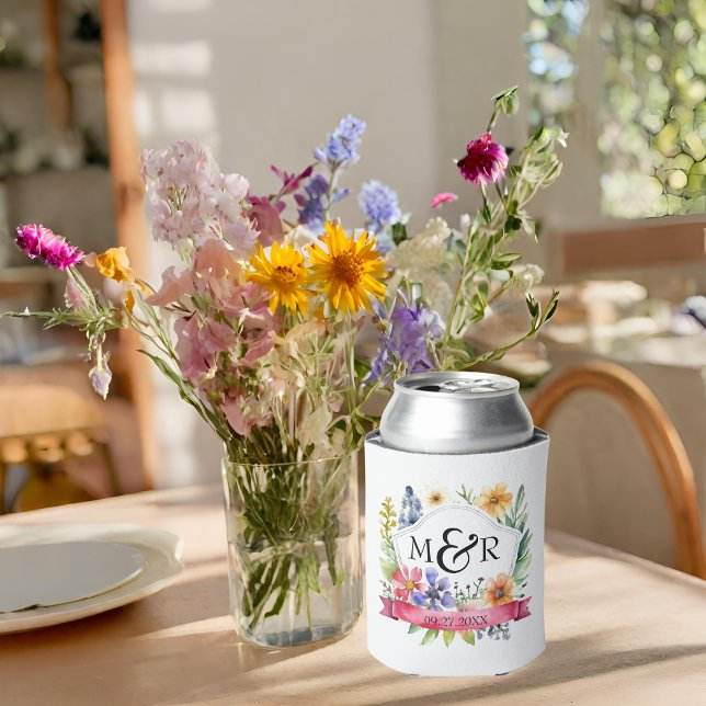 Enfriador De Latas Watercolor Garden Wildflowers Boda Monograma (Subido por el creador)
