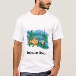 Enganchado en la camisa de los libros