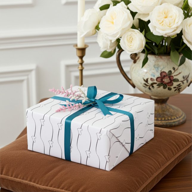 Enlaces de corazón blanco y negro Papel de envolvi (Subido por el creador)