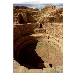 Entrada a un Kiva, construido entre los siglos XI 
