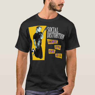 entre el cielo y la camiseta clásica del infierno