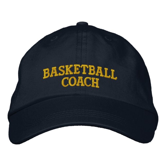 Entrenador de básquetbol con gorra bordada (Anverso)