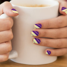 Rayo amarillo morado Minx Nail Art