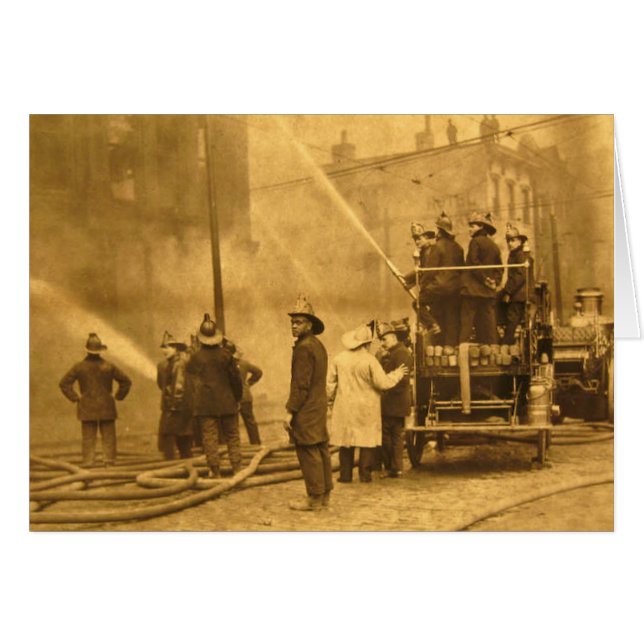 Equipo de bomberos en la acción - vintage (Anverso (Horizontal))