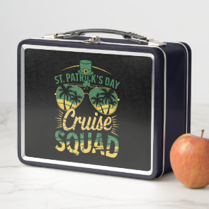 Equipo de crucero del día de San Patricio coincide