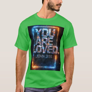 Eres Amado – Juan 3:16 Camiseta Cósmica