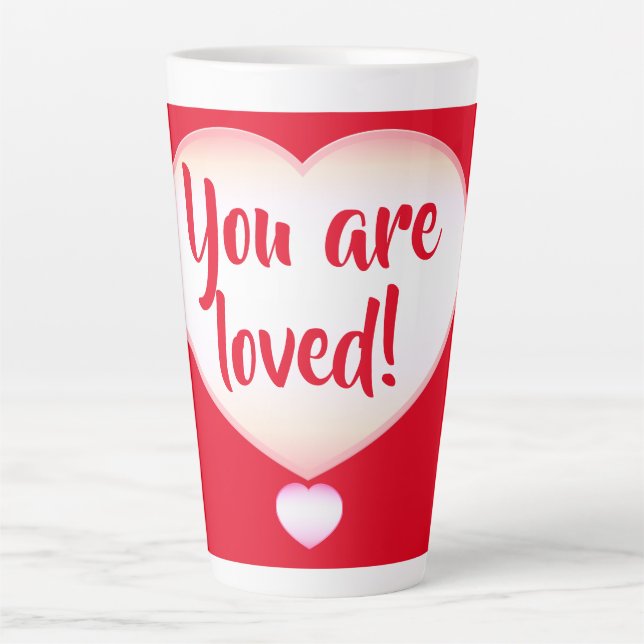 ¡Eres Amado! Taza de café latte (Anverso)