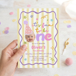 Es divertido ser una invitación de cumpleaños
