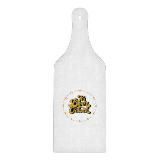Es hora de cerveza en una tabla de cortar