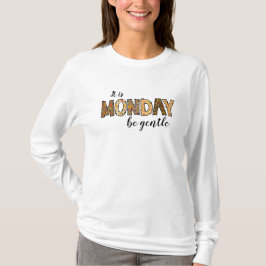 Es la camiseta básica de manga larga de lunes
