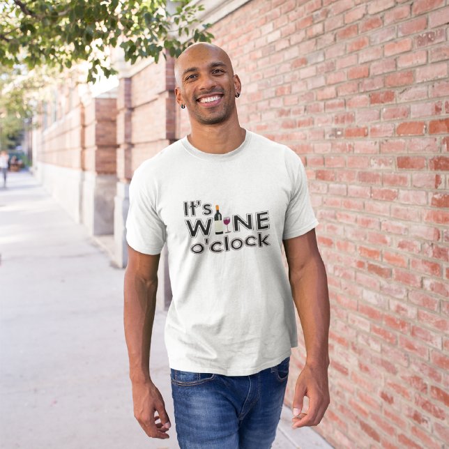 Es la camiseta de Wine O'Clock (Subido por el creador)