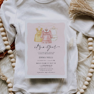 Es una invitación de Baby Shower para ropa de Chic