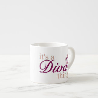 Es una taza de café de la cosa de la diva