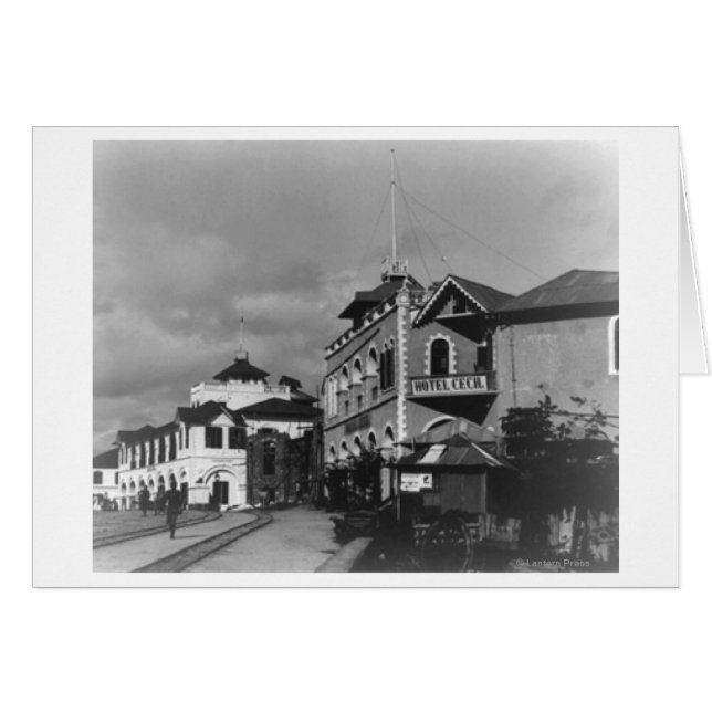 Escena callejera en Mombassa, Kenia. Fotografía (Anverso (Horizontal))