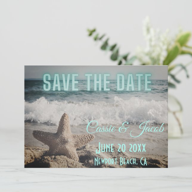 Escena de playa moderna para Save the Date (Anverso de pie)