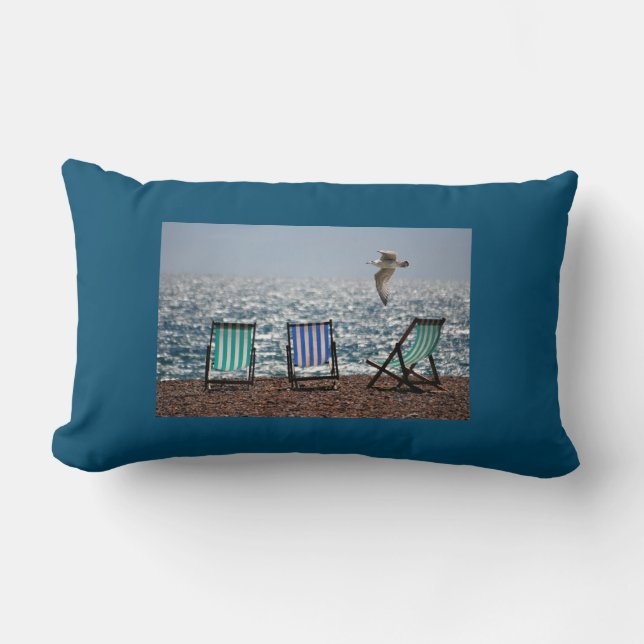 Escena de sillas de playa almohada lumbar de polié (Anverso)