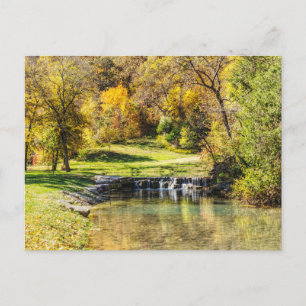Escena Serena En La Postales De Dogwood Creek