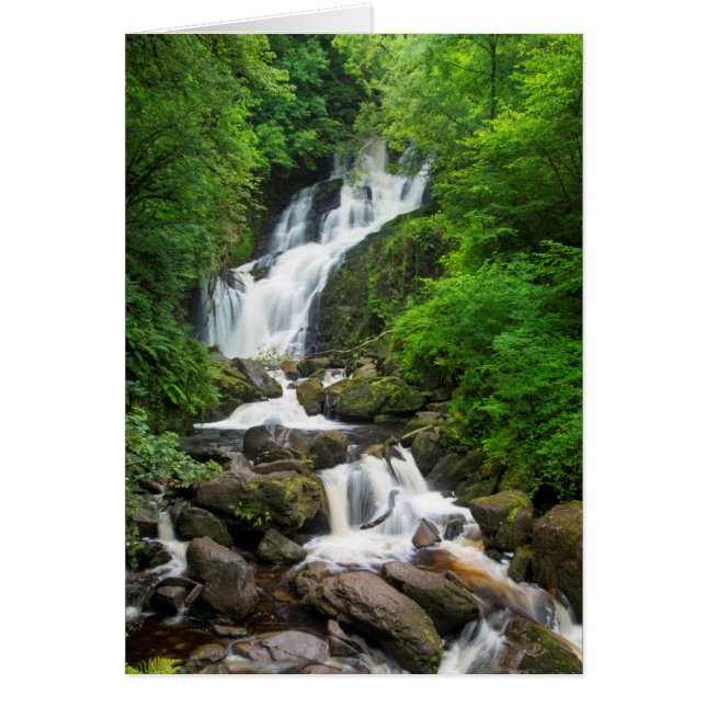 Escenario de cascada torc, Irlanda (Frente)