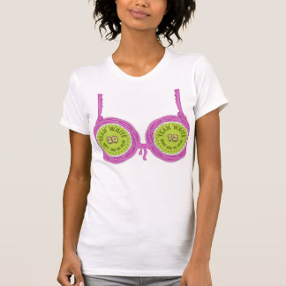 escriba sí la camiseta de la insignia del