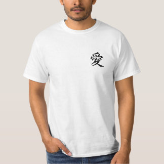 Escritura japonesa de camisetas