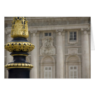España, Madrid. Palacio Real, lámpara dorada ornam