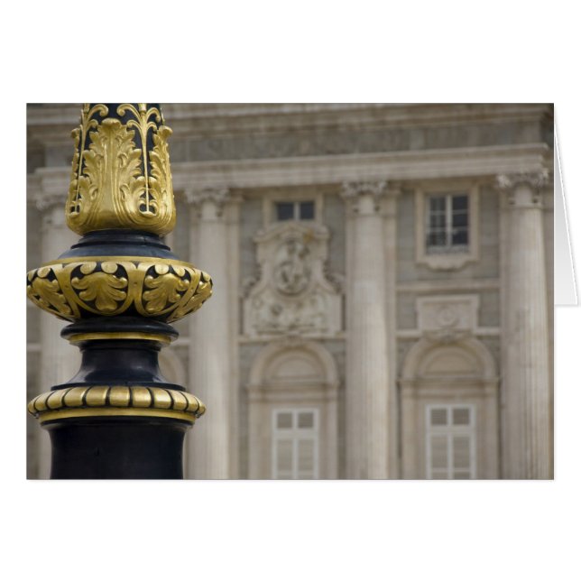 España, Madrid. Palacio Real, lámpara dorada ornam (Anverso (Horizontal))