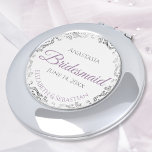 Espejo Compacto Bridesmaid Regalo Lavender Plata Púrpura<br><div class="desc">Estos espejos compactos están diseñados para dar como favores a las damas de honor en tu fiesta de boda. Diseñadas para coordinar con nuestra suite Purple & Grey Elegant Wedding, cuentan con un diseño sencillo y elegante con un fondo blanco, morado y gris, y un Relieve metalizado floral plateado. ¡Una...</div>