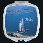Espejo Compacto Burj Al Arab de Emiratos Árabes Unidos de Dubai<br><div class="desc">Dubai UAE Burj Al Arab Hotel de sólo 7 estrellas situado en los Emiratos Árabes Unidos en el Golfo Pérsico en forma de barco de dhow árabe. Hermoso e icónico</div>