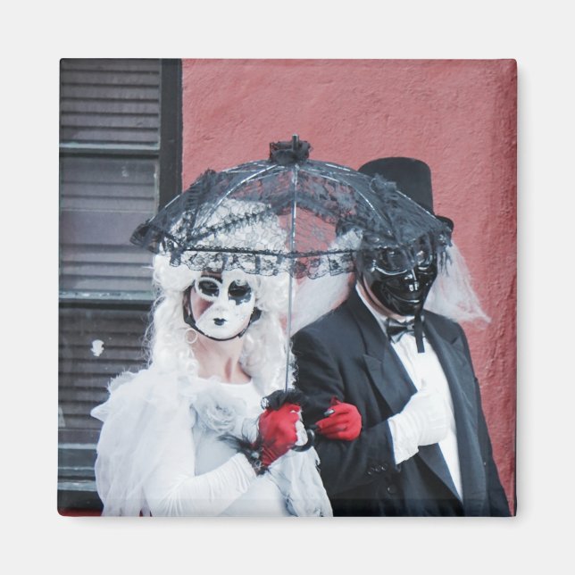 Espeluznante imán de baile de máscaras de gótico o (Frente)