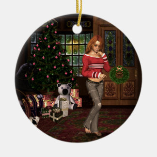 Esperando el Ornamento de Santa Navidad
