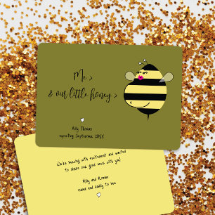 Esperando Invitación de embarazo de Mama Bee Olive