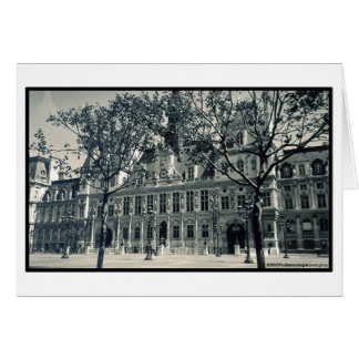 Esperándote... en el Hôtel de Ville.