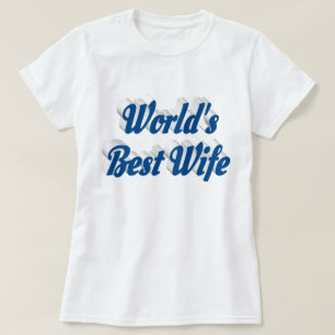 Esposa con camiseta de texto azul