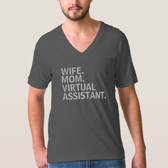 "ESPOSA. MAMÁ. AYUDANTE VIRTUAL." Camiseta (Anverso)