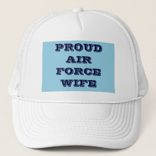 Esposa orgullosa de la Fuerza Aérea con sombrero