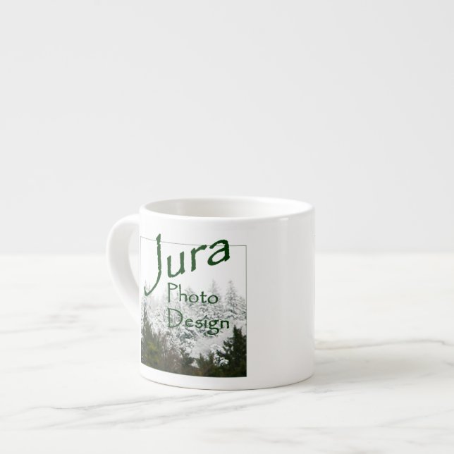 Espresso Logo de Jura Photo Design en taza de expreso (Izquierda)