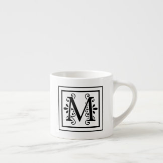 Espresso Taza del café express del monograma de la letra M