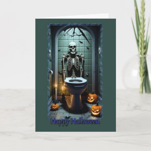 Esqueleto en la tarjeta de Halloween con humor en 