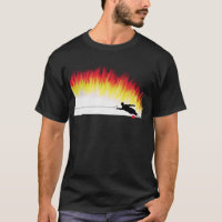 Esquiador del agua del eslalom con la camiseta de