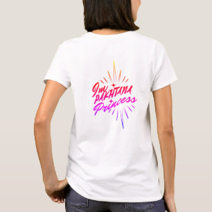 Esta camiseta básica femenina. afgana