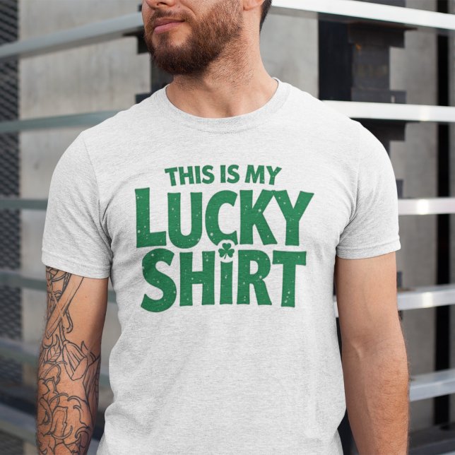 Esta es mi afortunada camisa Día de San Patricio e (Subido por el creador)