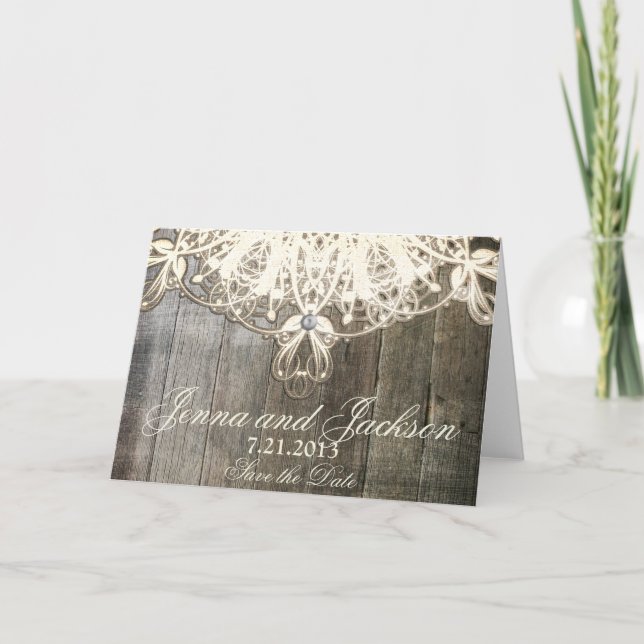 Esta tarjeta de boda rústica de encaje y madera de (Anverso)